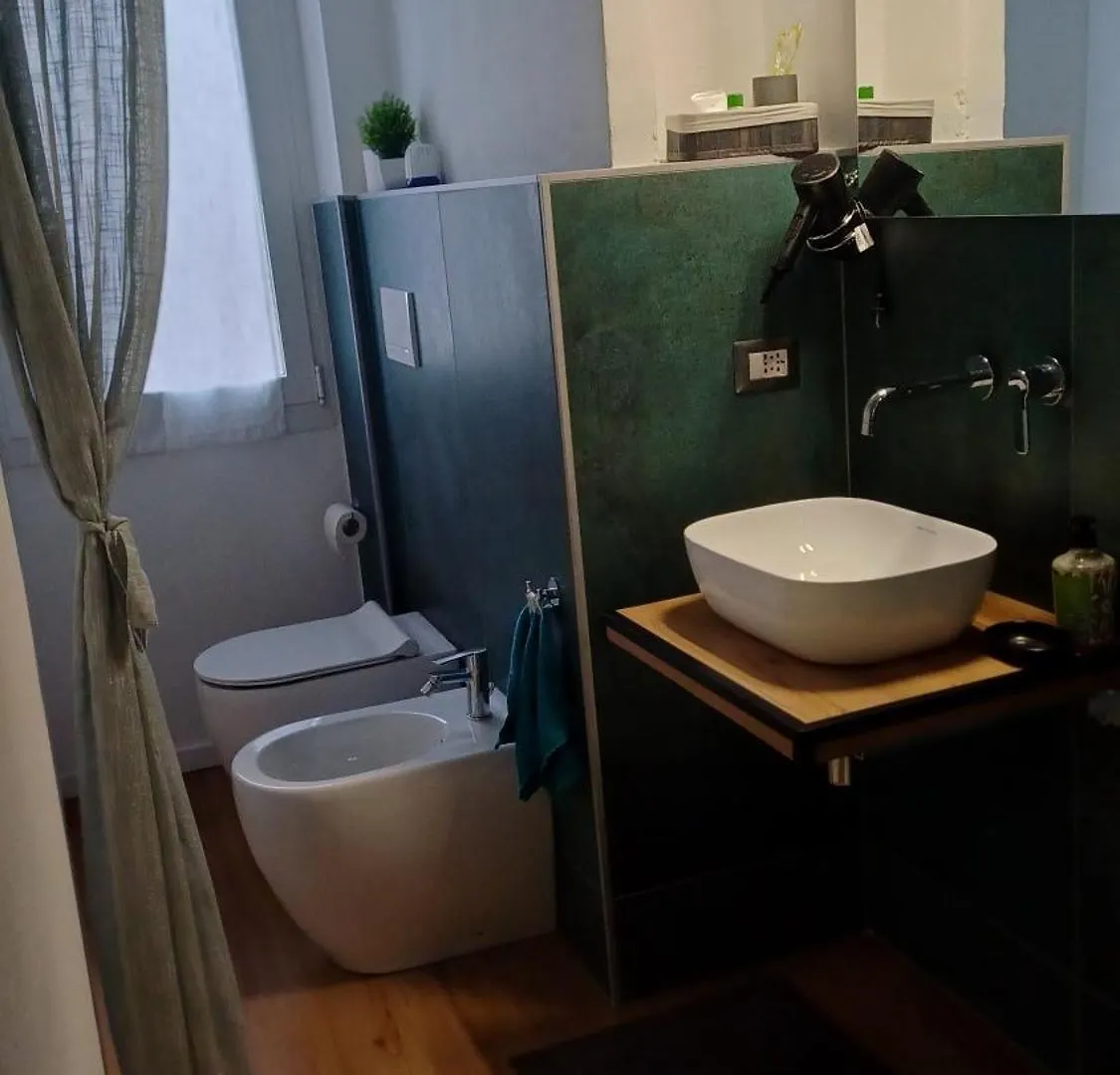 B&B Camere Fiori 8 Gallarate Italia